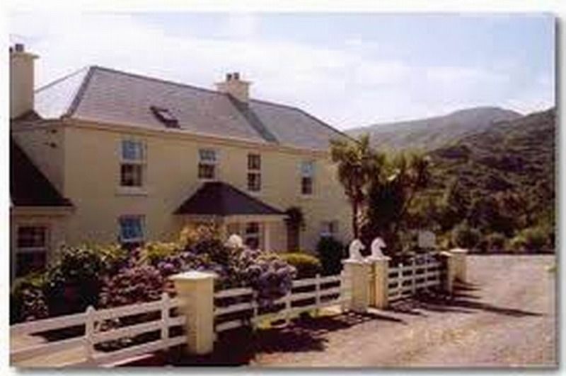 Hillcrest Farmhouse Hotel Laune Bridge Exterior foto